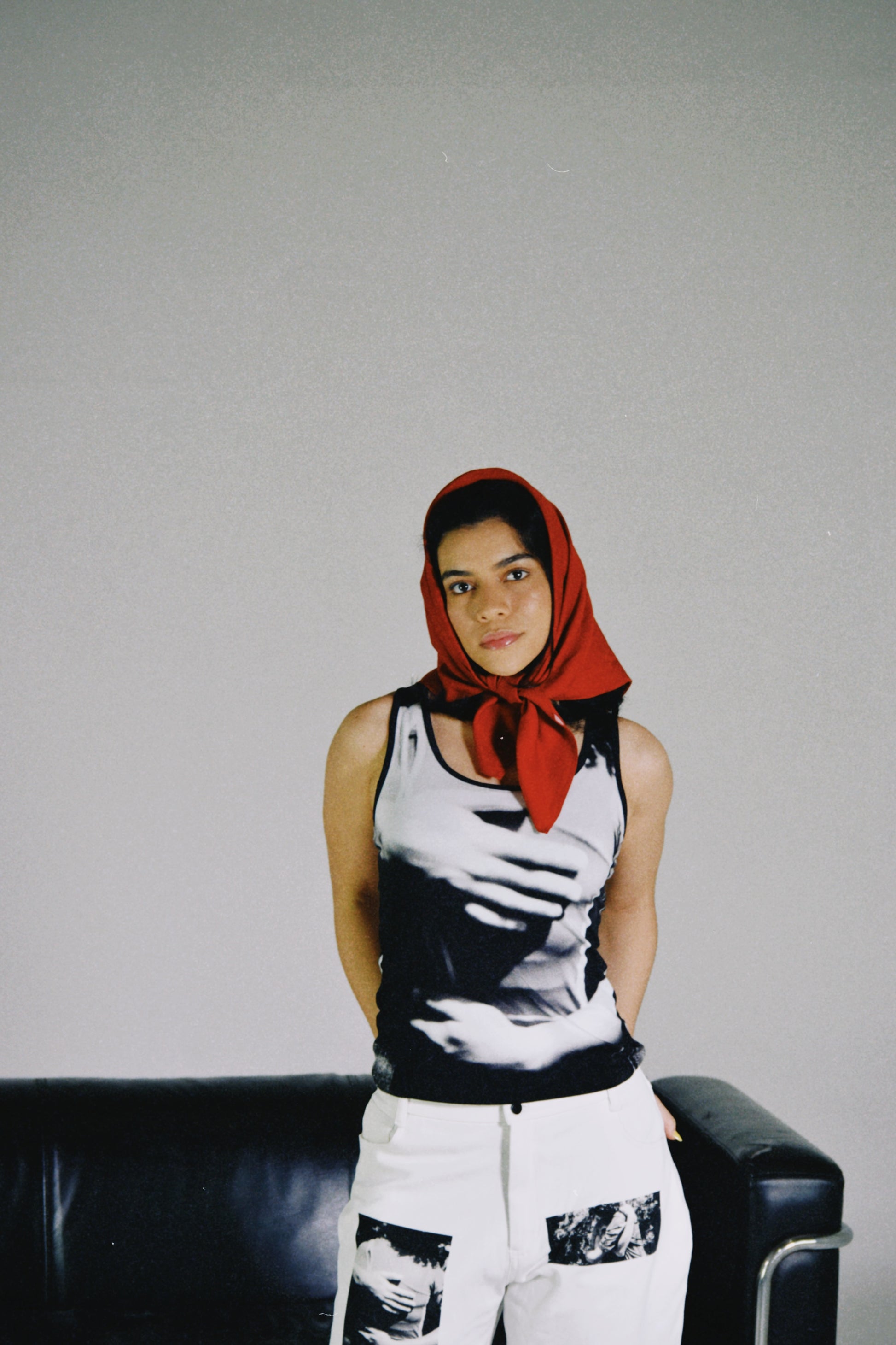 abrazos tank top