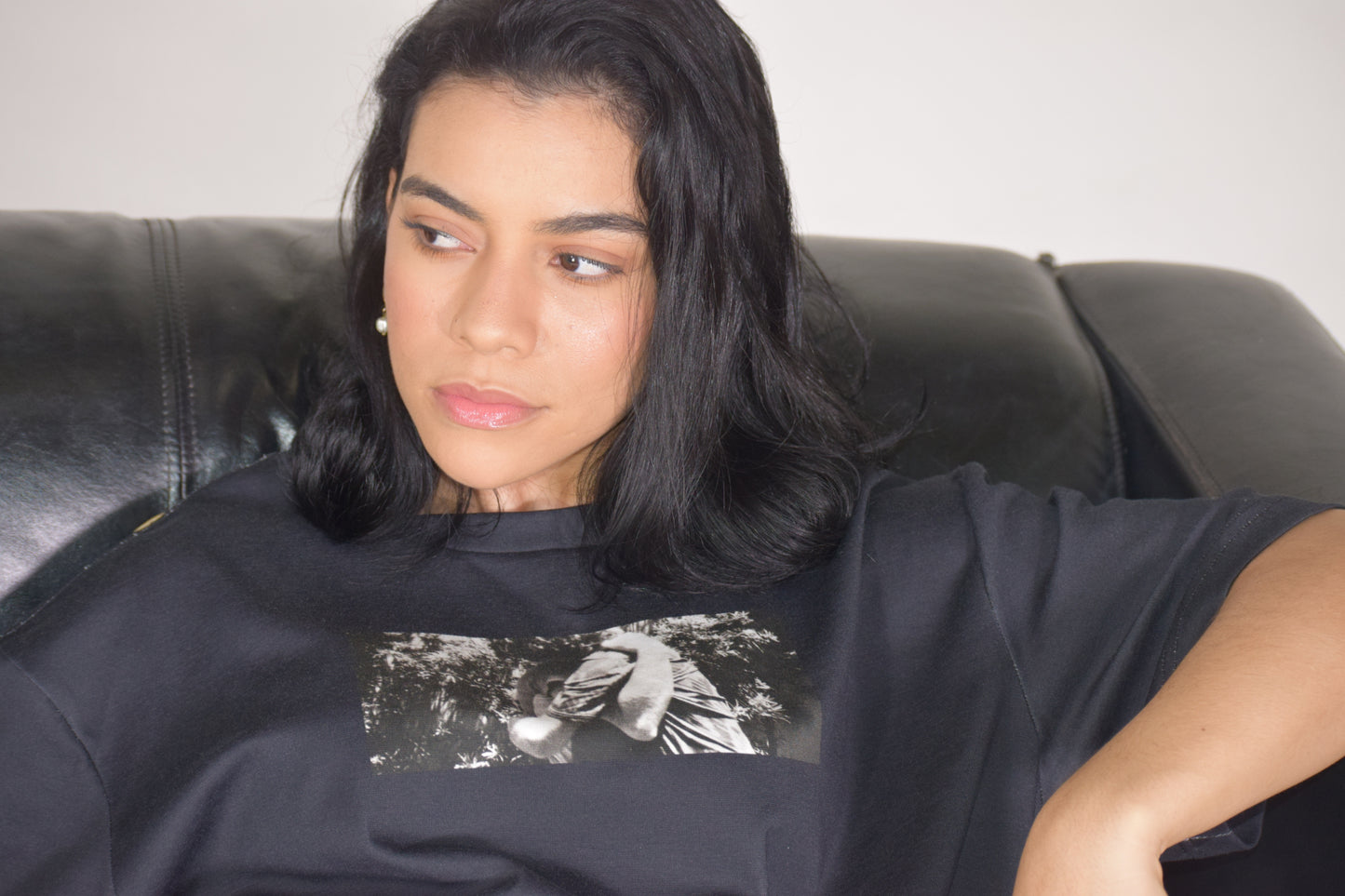 abrazos infinitos boxy unisex tshirt