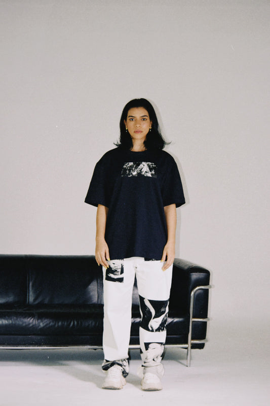 abrazos infinitos boxy unisex tshirt 