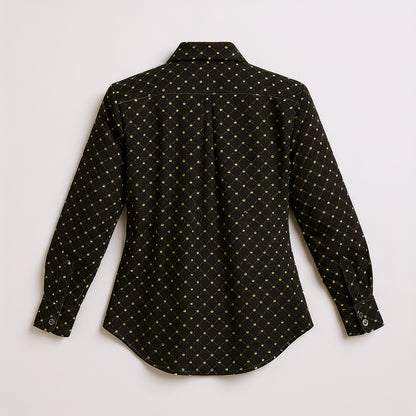 Button Front Shirt in Soft-Structured Linen